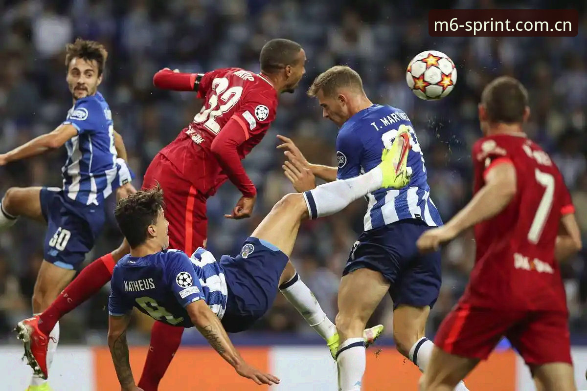维拉3-0弗赖堡与44年等待：M6体育视角下的欧联杯决赛对比分析